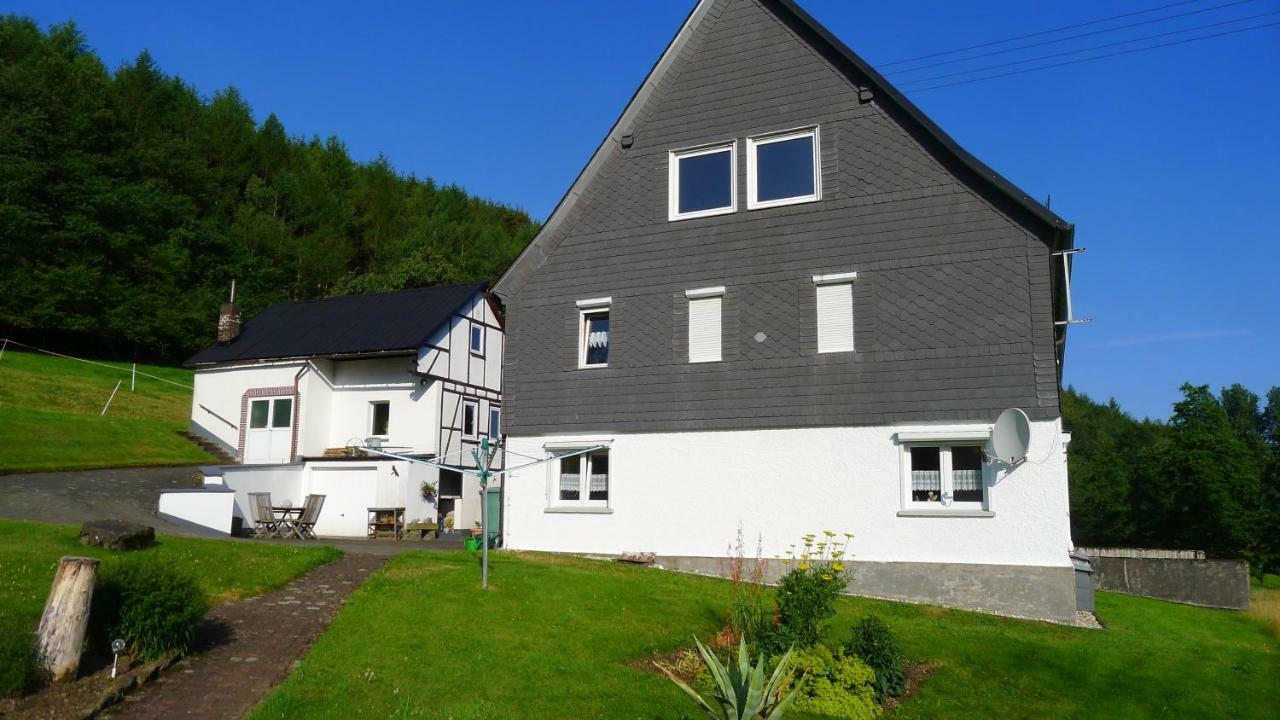 Ferienhaus Broche Hilchenbach Екстериор снимка